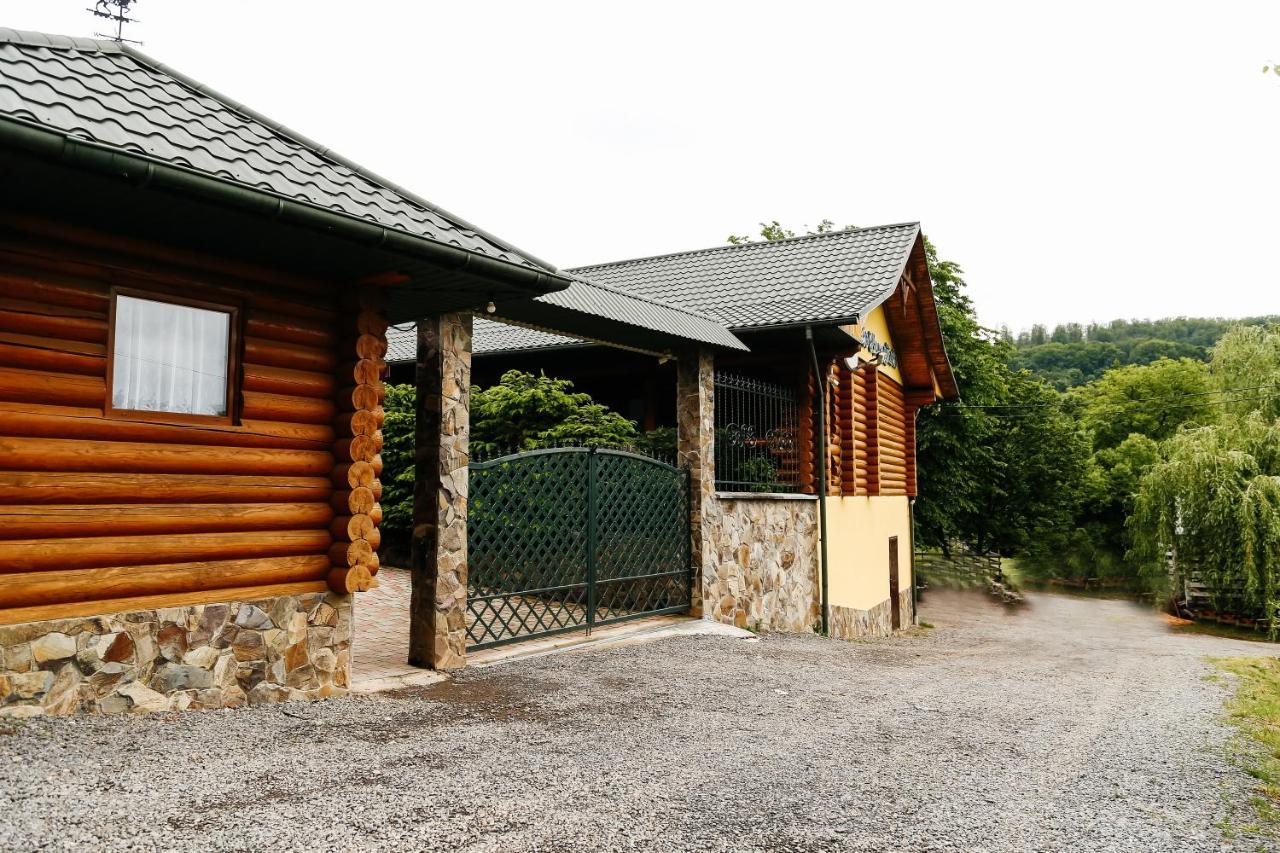 Chynadiyovo Chudodievo In Chynadievo Mini-Hotel מראה חיצוני תמונה