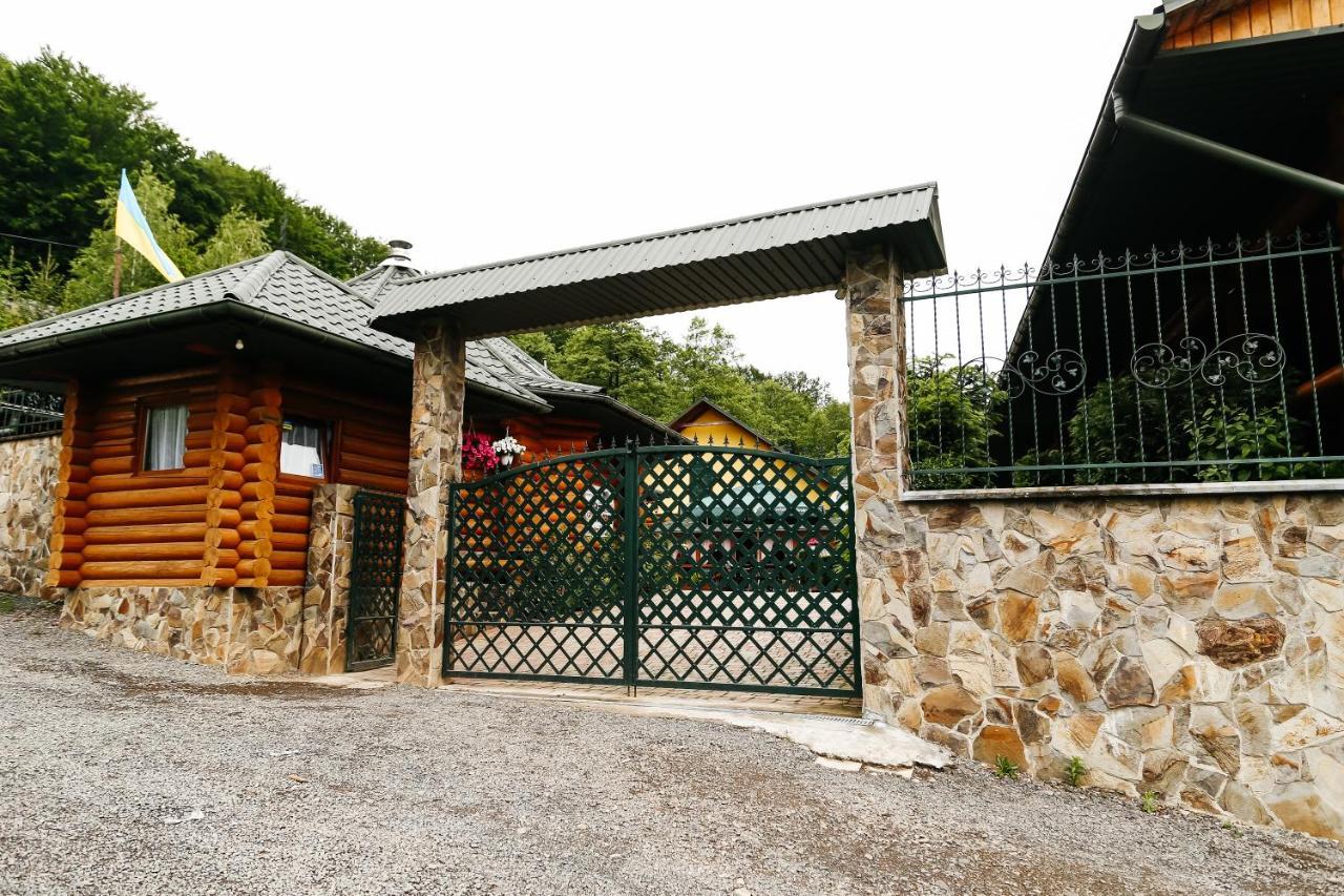 Chynadiyovo Chudodievo In Chynadievo Mini-Hotel מראה חיצוני תמונה